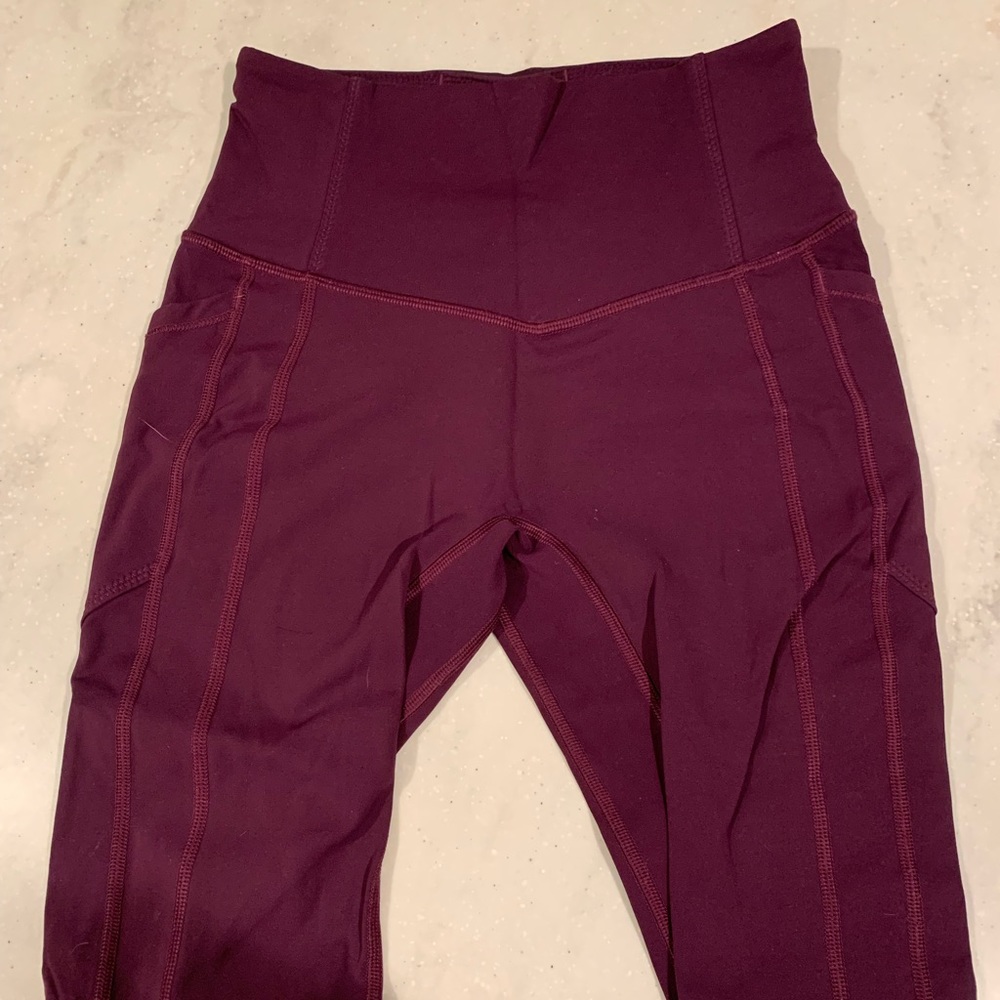 All The Right Places Crop 23” | size 4